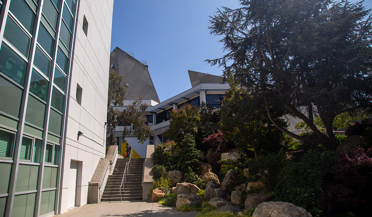  The Garden of Remembrance by Burk Hall and the Cesar Chavez Student Center on a sunny day